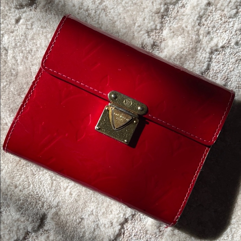 Louis Vuitton Red Monogram Vernis Koala Wallet